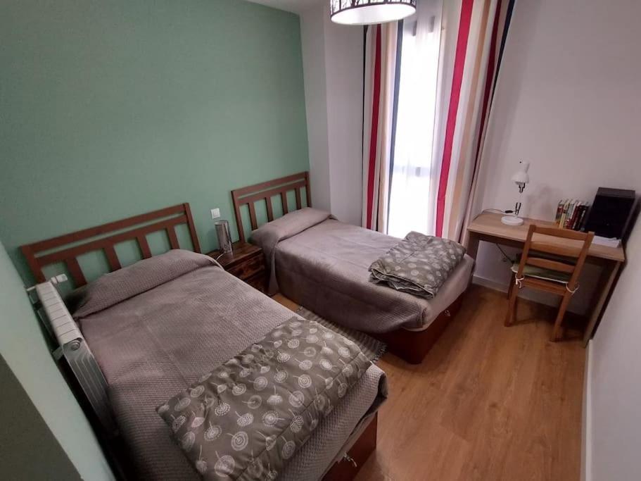 Amplio Apartamento En Sabinanigo - Las Margas Pirineo Aragones Экстерьер фото